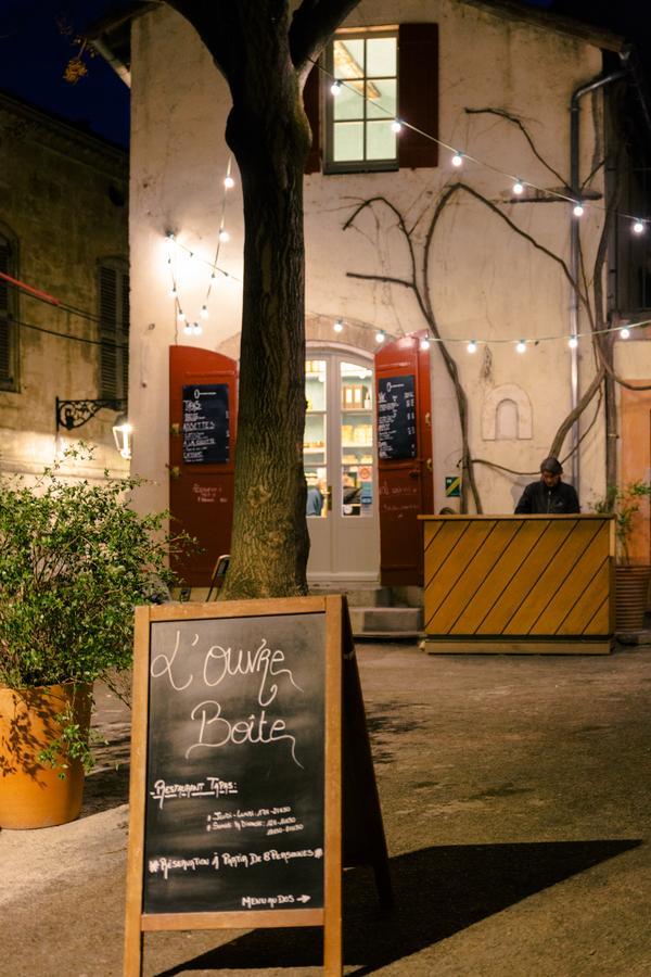 Hotel Du Cloitre Арль Екстер'єр фото